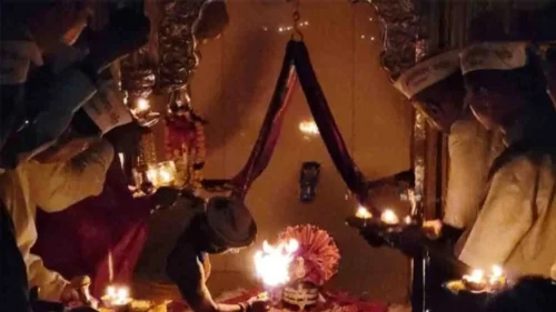 parjanyavrushtisathi sakal maratha samajache shri kapileshwar charani sakade