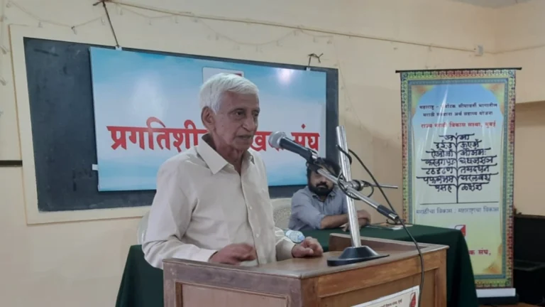 shivaji maharaj kalachya pudhcha vichar karanare drashthe raje