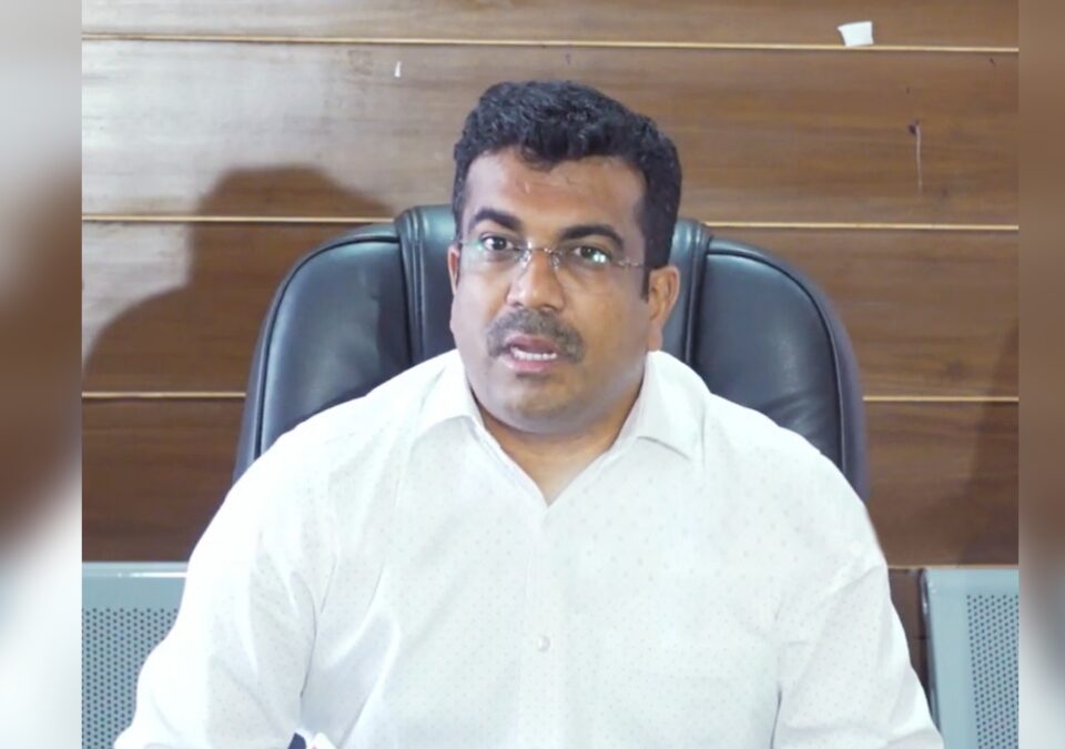 shivam associateschya malakalaa cidkadun atak