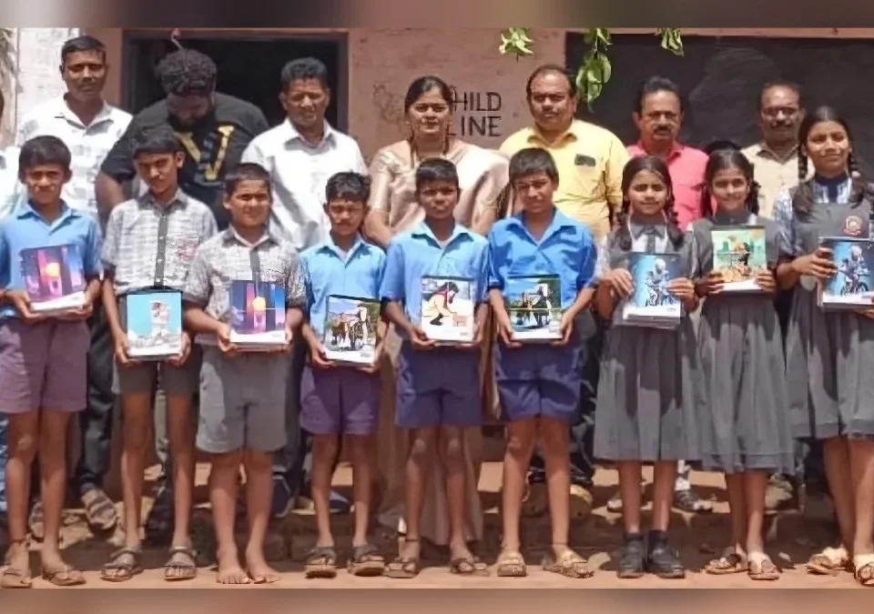 sulga (u.) yethil sarkari marathi shalet vidyarthyanna mofat vahyanche vatap