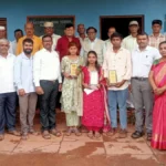 vidyarthi ha nehmi namra asava - y. p.naik