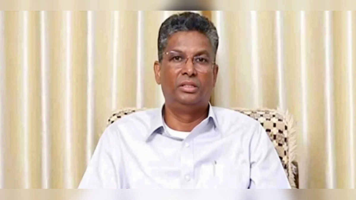 vikas he amche swapna ; siddaramaiah kadhihi ekate nahit