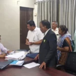 yellur hanmantagound nagarmadhye bus thambyachi magni