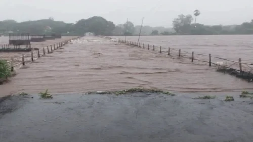 belgaav jilhyatil 16 gave samparkabaher 8 pool panyakhali