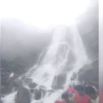 char divsanchya musaldhar pavasanantar ambolicha mukhya dhabdhaba purn kshamatene pravahit