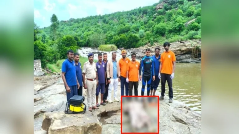 gokakmadhe panyat budalelya yuvakacha mrutdeh shodhnayat yash