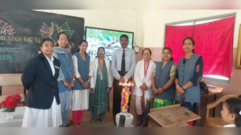joshis schoolmadhe kishorvayin vidyarthyanna margadarshan
