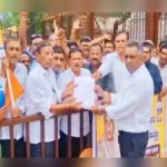 junya pension yojnesathi belgaavat shikshakanche andolan