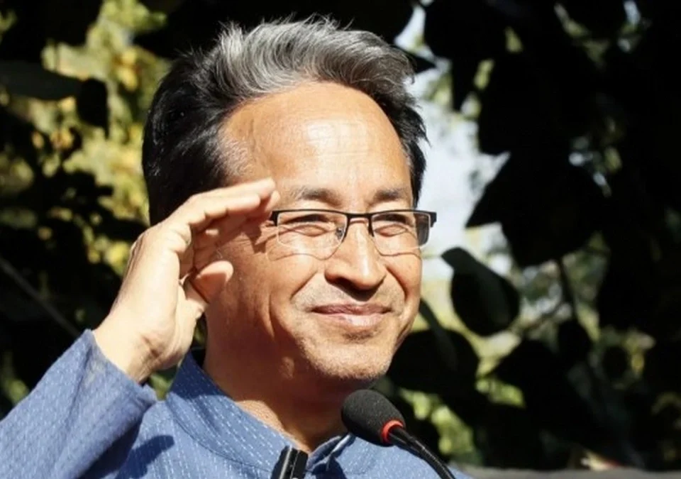 sonam wangchuk yanchya uposhanas pathimba denyasathi belgaavat udya nidarshane