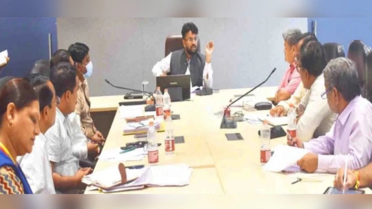 vikasit bharat rojgar abhiyanantargat majuran na akhand rojgar dya
