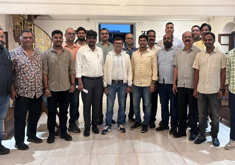 anna vitaran vyavasayatill nyayya vyavsayik paddhatinna belgaav hotel udyogacha pathimba