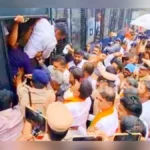 b nagendra yanchya rajinamyachya maganisathi belgaavat bhajapche andolan