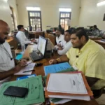 belgaav vibhagatil 831 shikshak bharatit marathi madhyamala davalalyacha aarop