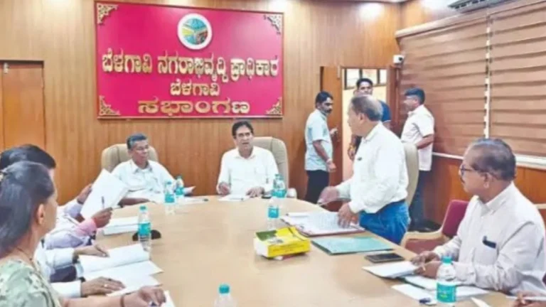 belgaavmadhe it parkchya ubharanila sarkari manjuri ; mantri satish jarkiholi