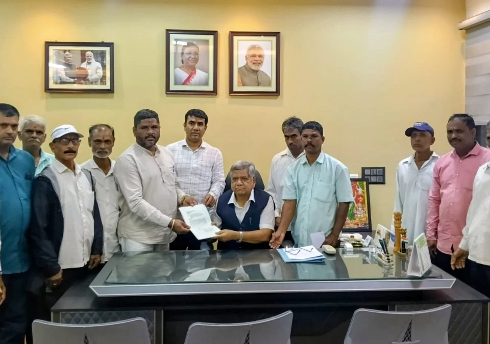 gayran jamini sarvajanik upayogasathi rakhun thevnyachi magani