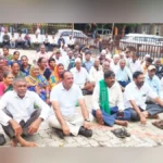 kalleholchya shetkaryancha hakkachya jaminisathi ladha