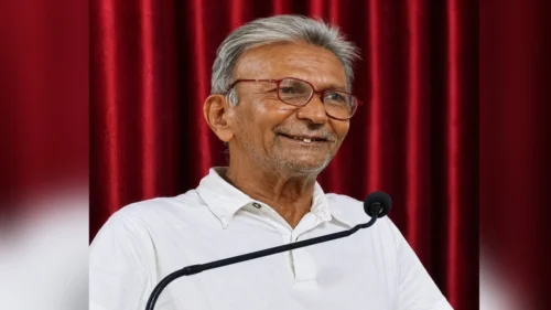 kavi chandrashekhar gaikwad yanch kala ya laglaya jeeva karyakram aani kavi sammelanache shanivari aayojan
