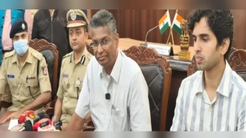 nagendra yanchya rajinamyacha vishay aata sampala ; mantri satish jarkiholi