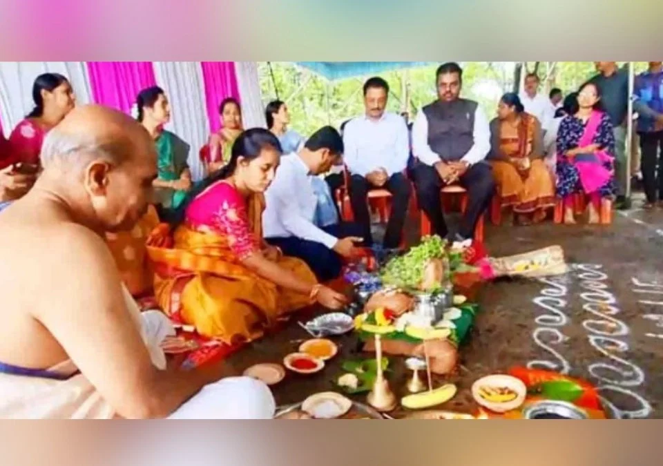 rakasakop jalashayavar mahapauranchya haste paramparik gangapujan
