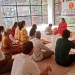 samuhik upachar va dhyan satratun shantetecha anubhav