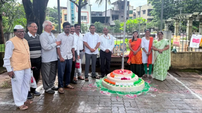 shantinagar tilakwadi yethe swatantryadin utsahat sajra