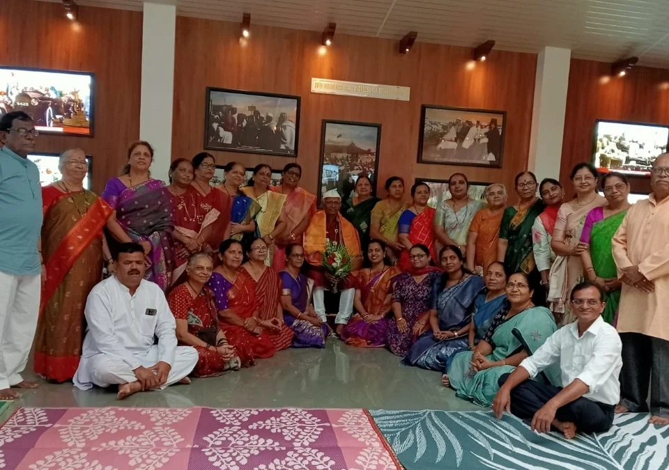 veer saudh yoga kendrat guru vandan sohala anandat sajara