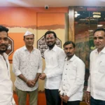 dinesh mudhale yanni manse nete sandeep deshpande yanchi ghetli bhet