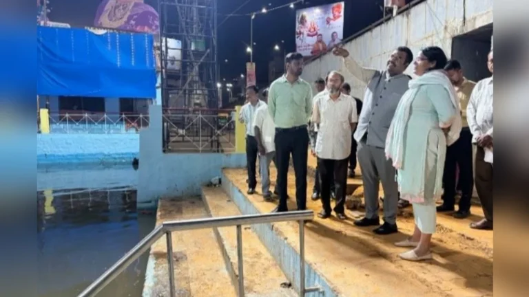 ganesh visarjan talav vyavasthechi manapa aayukt kartik m yanni keli pahani