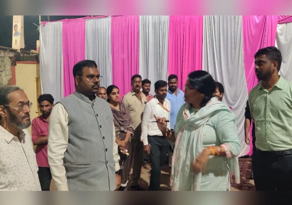 kapileshwar visarjan talavajavalil dhokadayak imarat visarjan kalat bandh thevnyacha nirnay