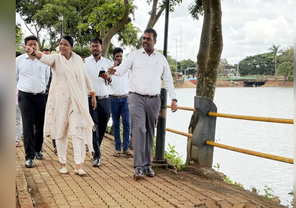 mahapalika aayuktankadun killa talav vikas kamanchi pahani