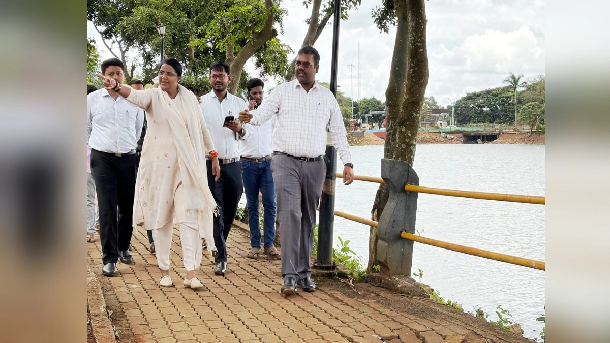mahapalika aayuktankadun killa talav vikas kamanchi pahani