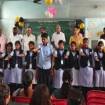 pandit nehru padvipurva mahavidyalayat pratham varshachya vidyarthyanchhe swagat