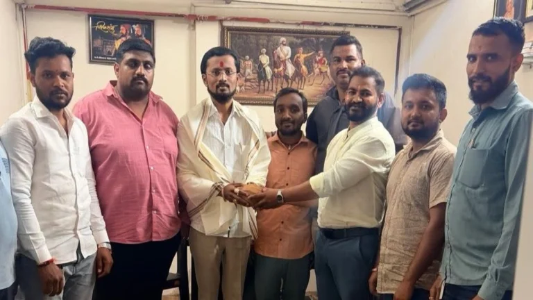 punyat maharashtra ekikaran samitichya pune vibhagachi baithak