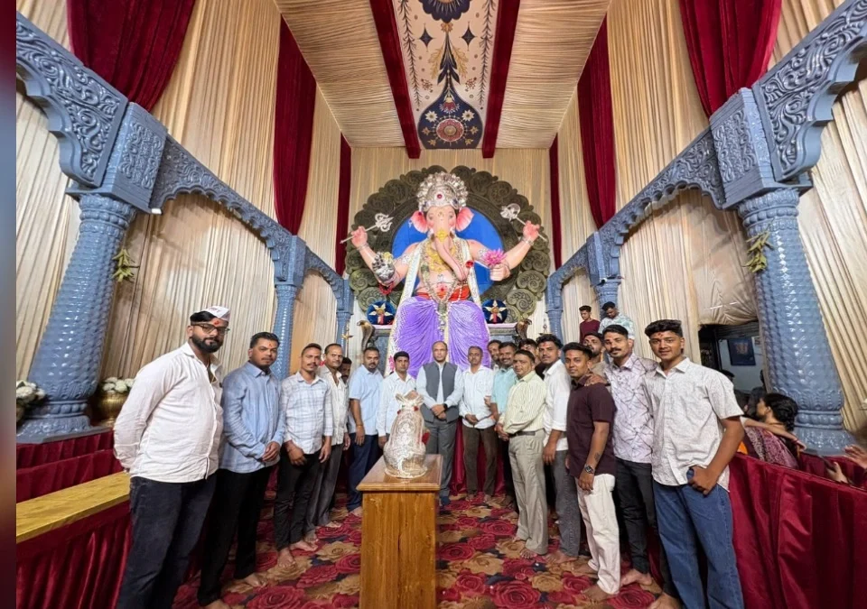 uttar parikshetrache igp sandeep patil yanchi belgaavchya rajala sadichha bhet