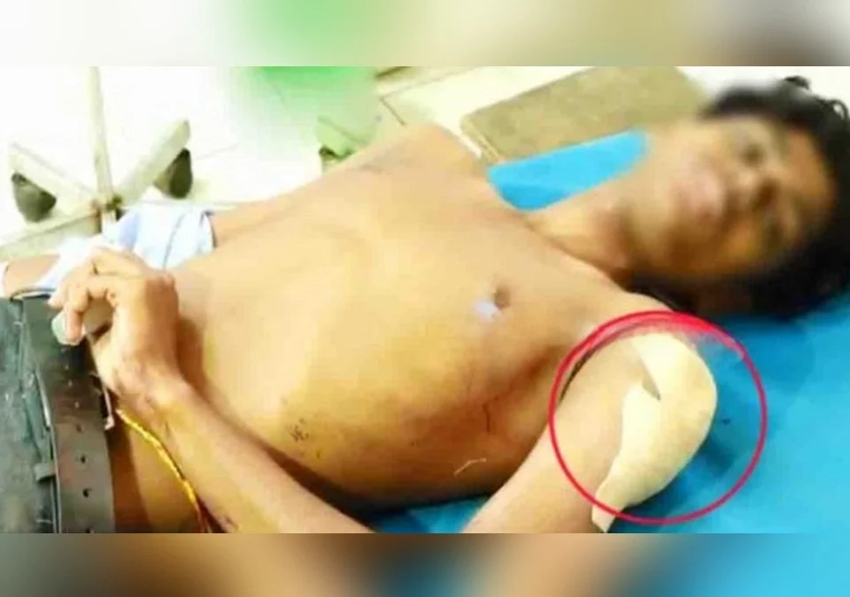 vargatil jagevarun vad ; 17 varshiy vidyarthyavar vargamitracha chakune halla