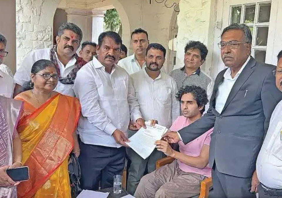belgaav uttarmadhye 8 hajaranhun adhik bogus matdar aslyacha bjpcha aarop