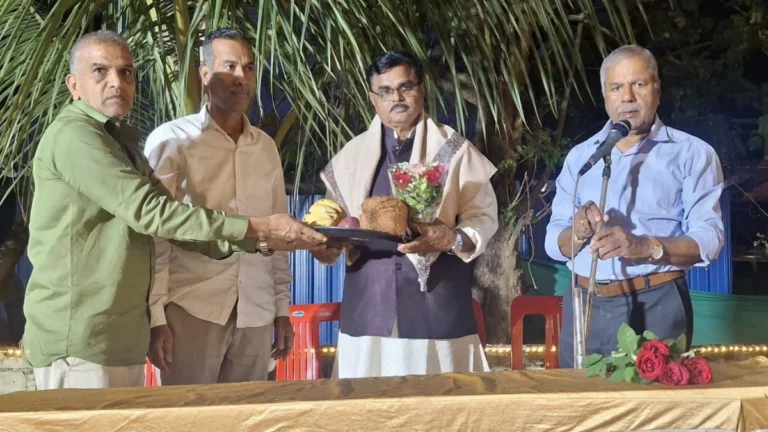 hindwaditil ghumatmal maruti mandirat bandkar yanche pravachan