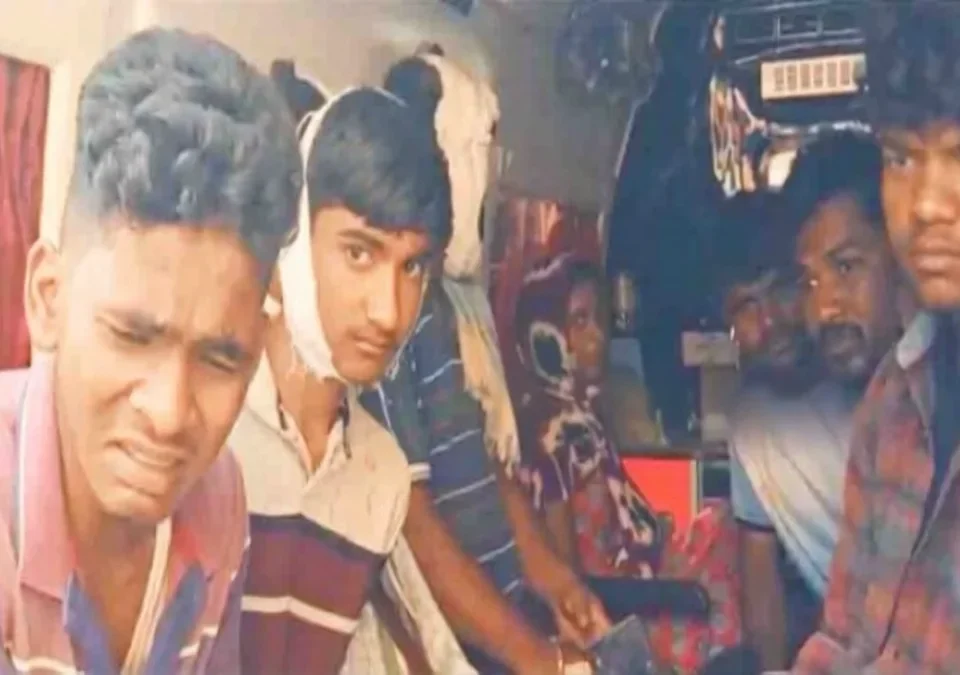 hukkeri talukyat durgadevi murtichya miravnukidarmyan bhishan apghat