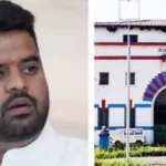 prajwal revanna yanchya hindalga karagruhatil sthalantarala tatpurti sthagiti