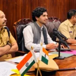 pratyek gaavat sarvajanik dafanbhumisathi kiman don ekar jamin nishchit kara