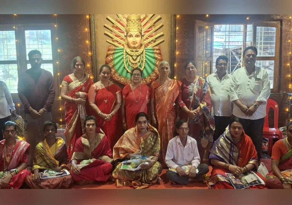 renuka devi mandirat pahi vibes foundationtarfe nau mangalmukhincha sanman