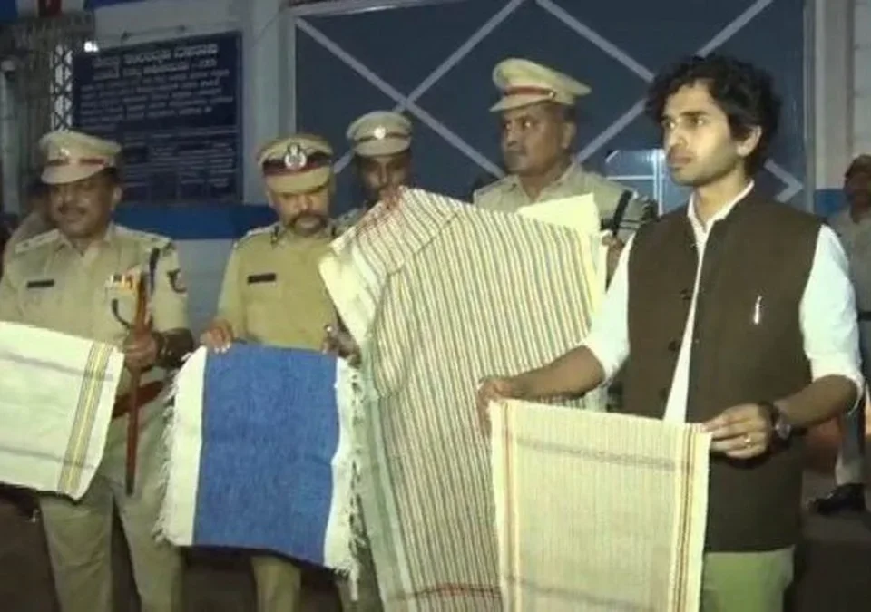 sadachari kaidyanchya sutkesathi chachpani